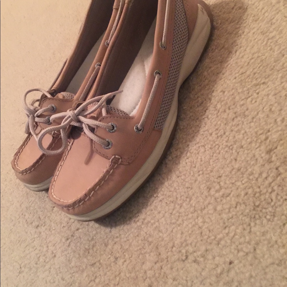 Tan Sperry’s - Picture 3 of 3